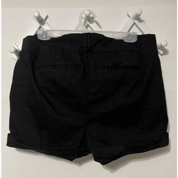 Women’s Black Cuffed Dress Shorts Size 16 – Classic Fit Flat Front - Picture 3 of 7